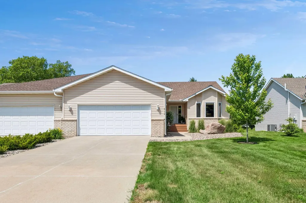 612 Butler Drive Belle Plaine MN 56011