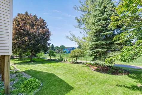 612 Butler Drive Belle Plaine MN 56011