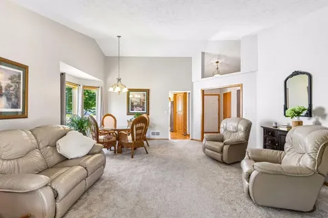 612 Butler Drive Belle Plaine MN 56011