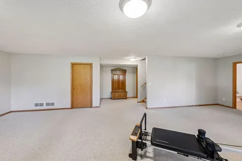 612 Butler Drive Belle Plaine MN 56011