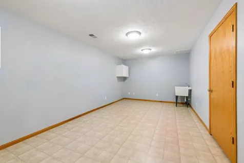 612 Butler Drive Belle Plaine MN 56011