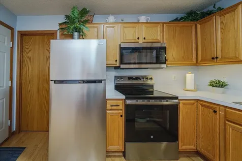 2775 W Ranchview Lane N Plymouth MN 55447