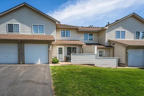 2775 W Ranchview Lane N Plymouth MN 55447