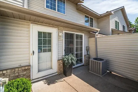 2775 W Ranchview Lane N Plymouth MN 55447