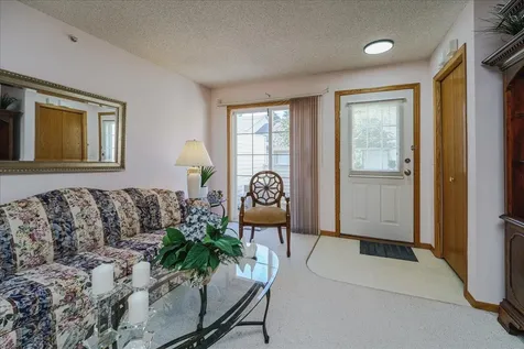 2775 W Ranchview Lane N Plymouth MN 55447