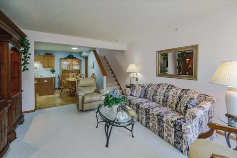 2775 W Ranchview Lane N Plymouth MN 55447