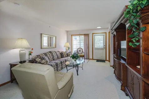 2775 W Ranchview Lane N Plymouth MN 55447