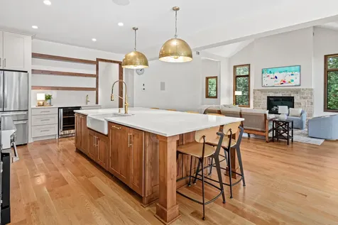 609 Callahan Place Mendota Heights MN 55118