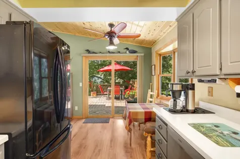 27985 Lakelawn Drive Lindstrom MN 55045