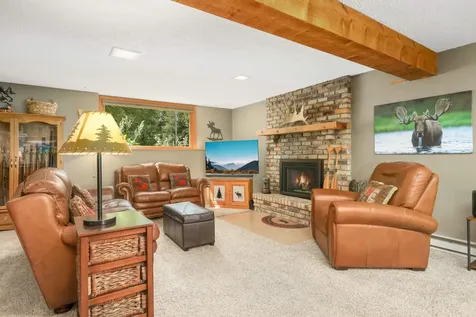 27985 Lakelawn Drive Lindstrom MN 55045