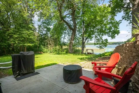 27985 Lakelawn Drive Lindstrom MN 55045