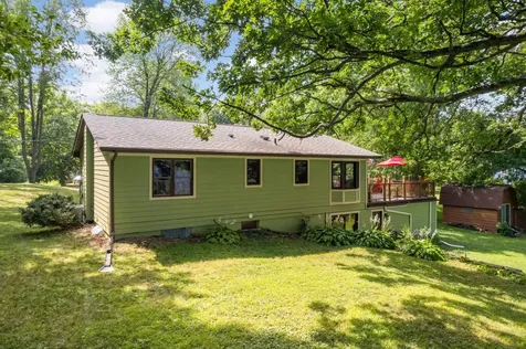 27985 Lakelawn Drive Lindstrom MN 55045