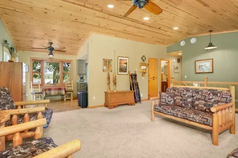 27985 Lakelawn Drive Lindstrom MN 55045