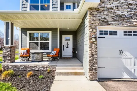 12446 Cottonwood Street NW Coon Rapids MN 55448