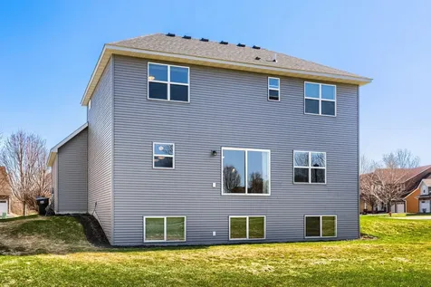 12446 Cottonwood Street NW Coon Rapids MN 55448