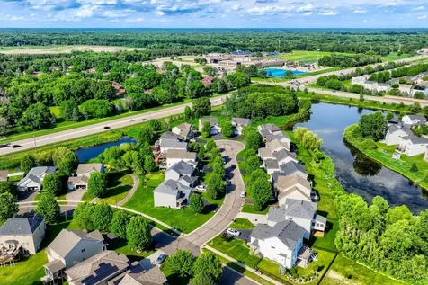 12446 Cottonwood Street NW Coon Rapids MN 55448