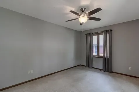 519 4th Street SW Madelia MN 56062