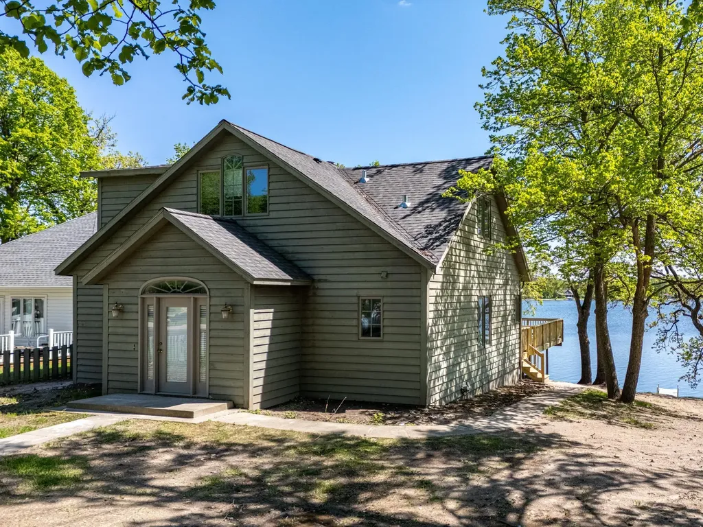 14849 Maple Inn Road SE Mentor MN 56736