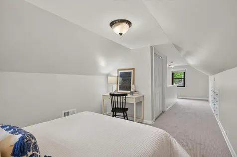2845 Rhode Island Avenue S Saint Louis Park MN 55426