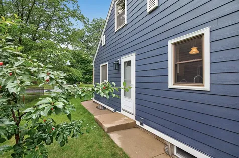 2845 Rhode Island Avenue S Saint Louis Park MN 55426