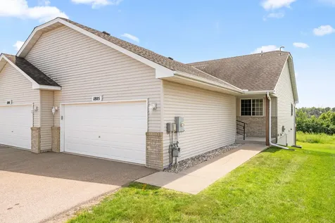 1805 Lakeridge Way Waconia MN 55387