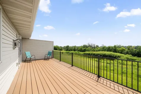 1805 Lakeridge Way Waconia MN 55387