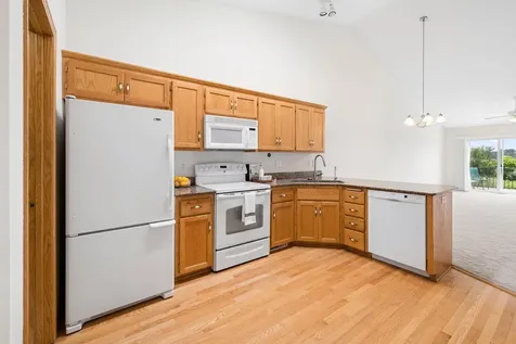 1805 Lakeridge Way Waconia MN 55387