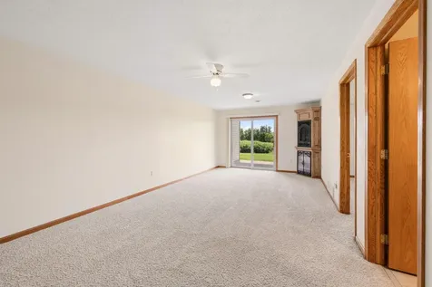 1805 Lakeridge Way Waconia MN 55387