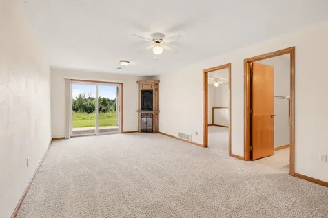 1805 Lakeridge Way Waconia MN 55387