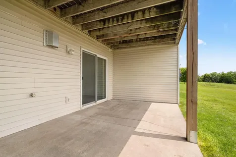 1805 Lakeridge Way Waconia MN 55387