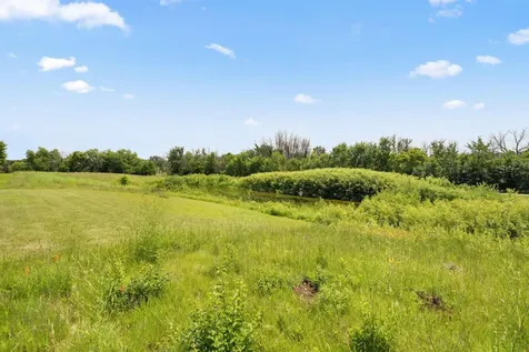 1805 Lakeridge Way Waconia MN 55387