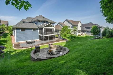 5220 Yellowstone Lane N Plymouth MN 55446