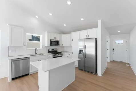1936 Fulton Road Carver MN 55315