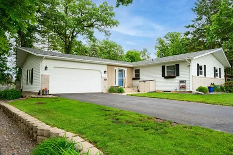 226 16th Avenue SE Saint Joseph MN 56374