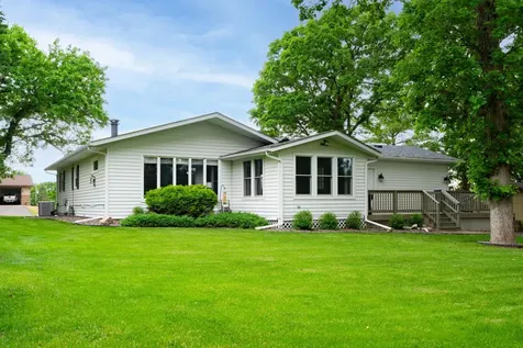 226 16th Avenue SE Saint Joseph MN 56374