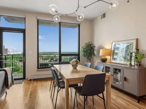 1240 S 2nd Street Minneapolis MN 55415