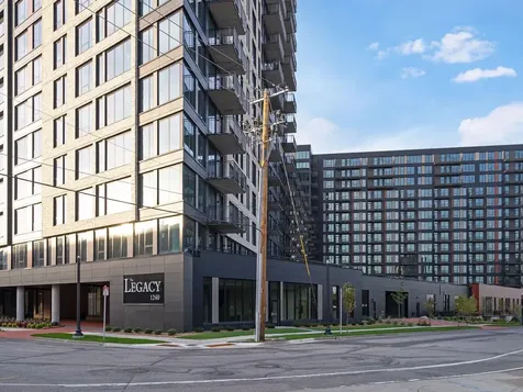 1240 S 2nd Street Minneapolis MN 55415
