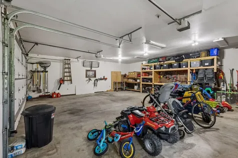 6631 Oakwood Street Rockford MN 55373