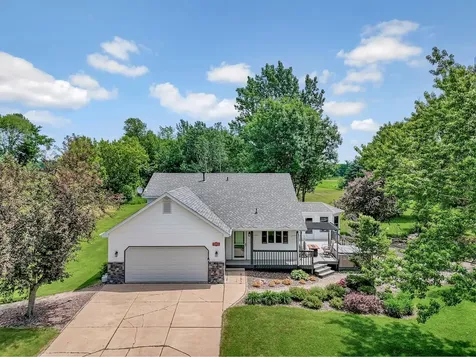 32951 Park Trail Center City MN 55012