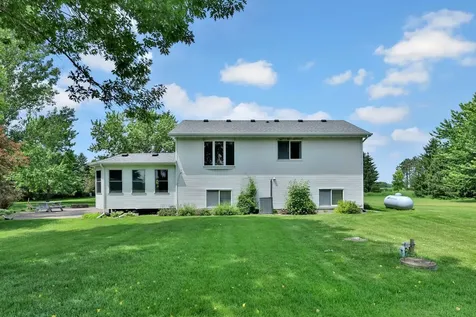 32951 Park Trail Center City MN 55012