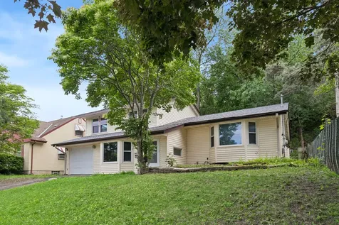 54 King Street W Saint Paul MN 55107