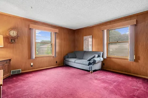 1014 Idaho Avenue W Saint Paul MN 55117
