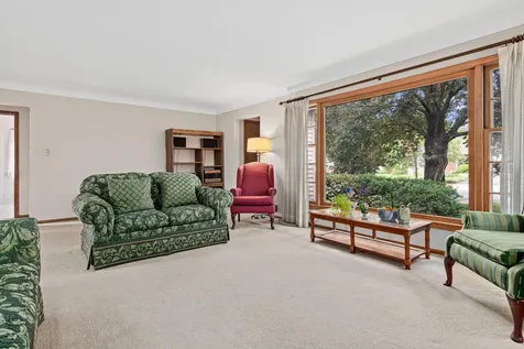1014 Idaho Avenue W Saint Paul MN 55117