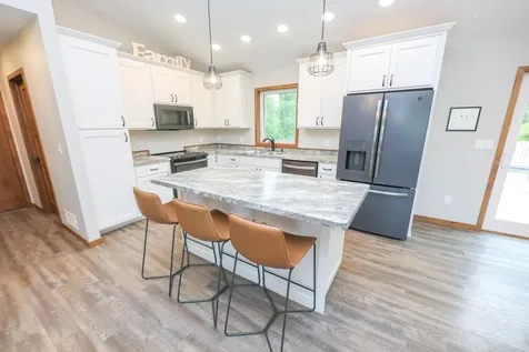 2580 Lois Lane SE Alexandria MN 56308