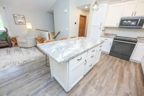 2580 Lois Lane SE Alexandria MN 56308