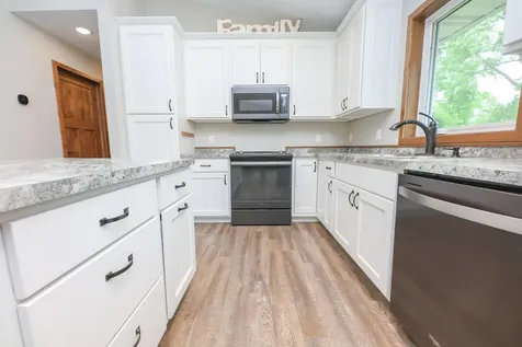 2580 Lois Lane SE Alexandria MN 56308