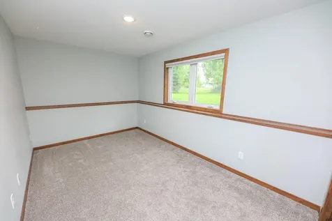 2580 Lois Lane SE Alexandria MN 56308