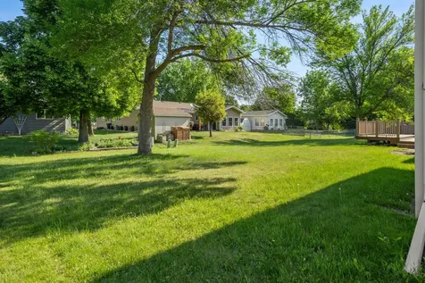 1907 25 1/2 Avenue S Fargo ND 58103