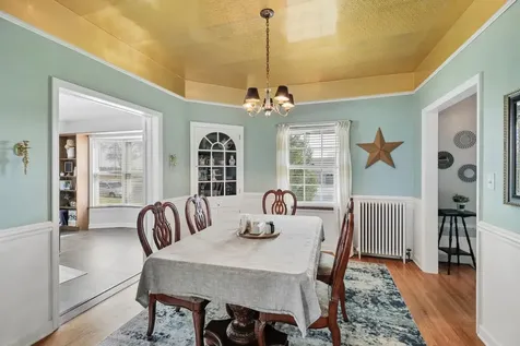 1119 9th Street Gaylord MN 55334