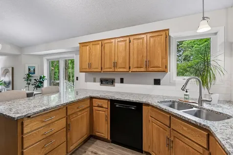 3689 Willbrook Court Eagan MN 55123